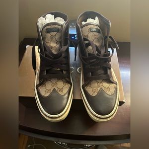 Men’s Gucci sneakers